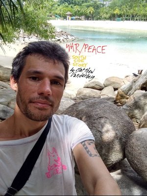 cover image of War/Peace